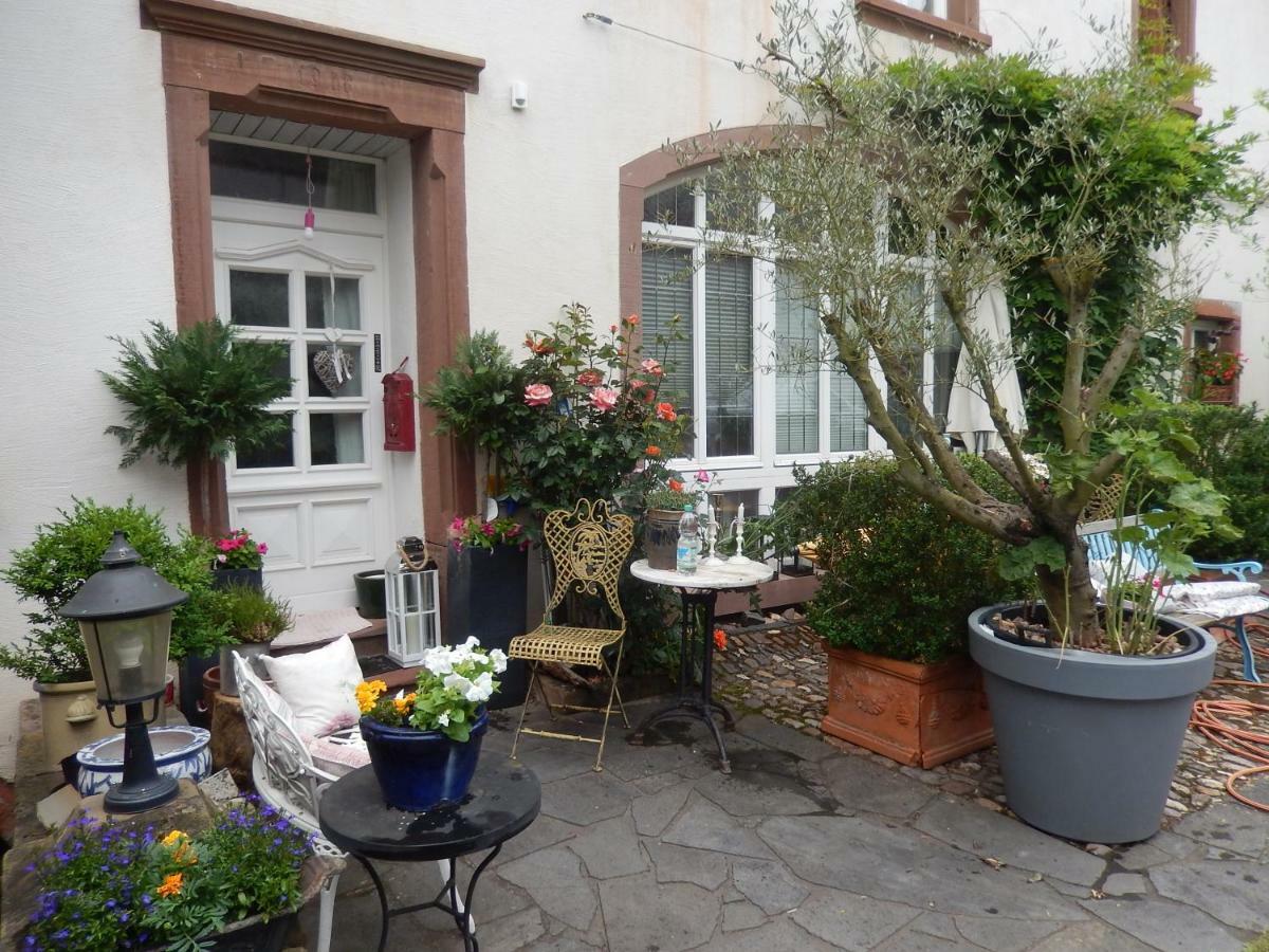 Apartment Altes Winzerhaus Osann-Monzel ภายนอก รูปภาพ